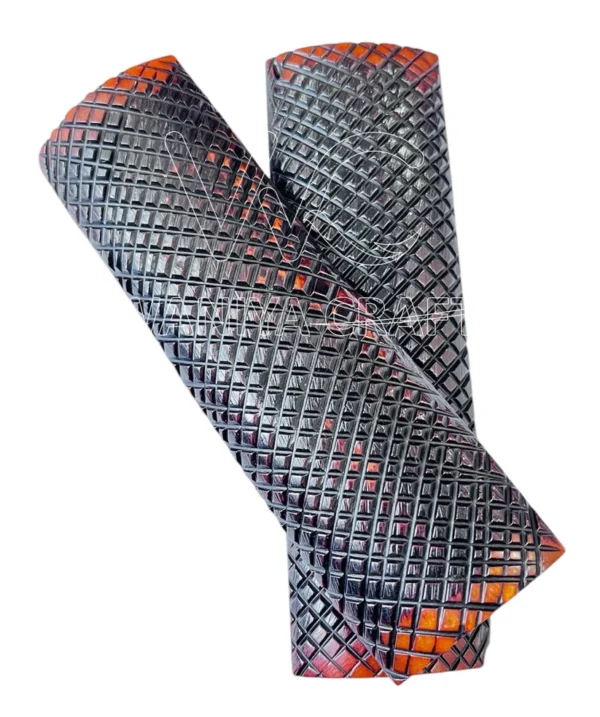 Jigged Bone Cross Hatch amber scales