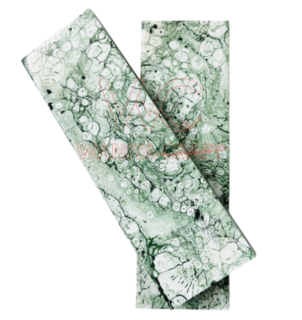 Acrylic Resin Ivory White X Dark Green Scales